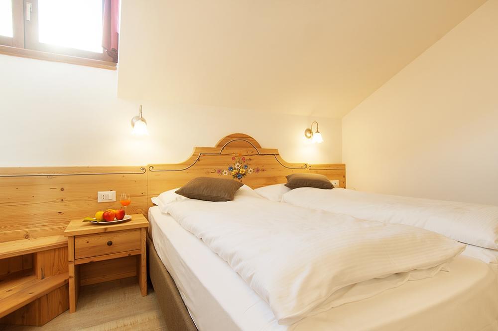 Hotel Due Spade Folgaria Luaran gambar