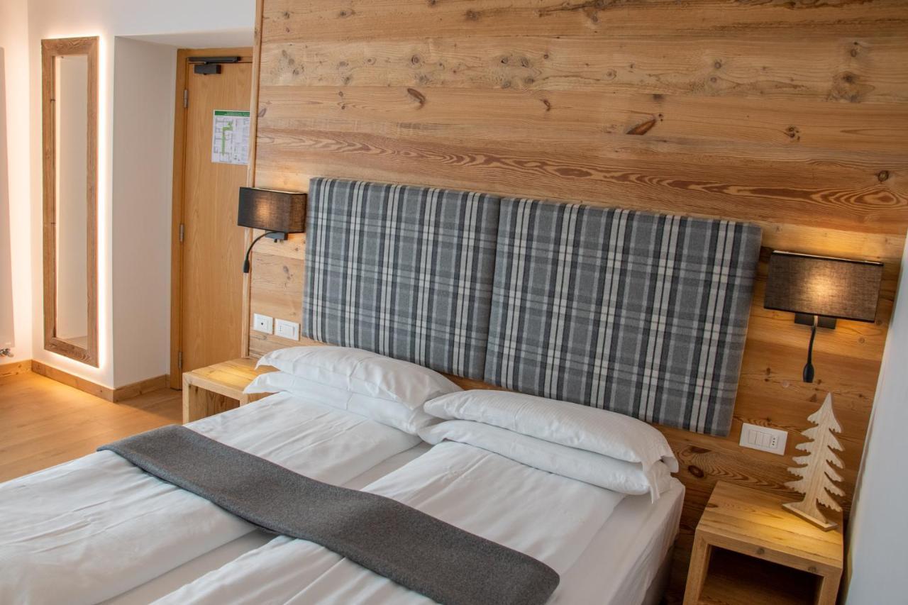 Hotel Due Spade Folgaria Luaran gambar