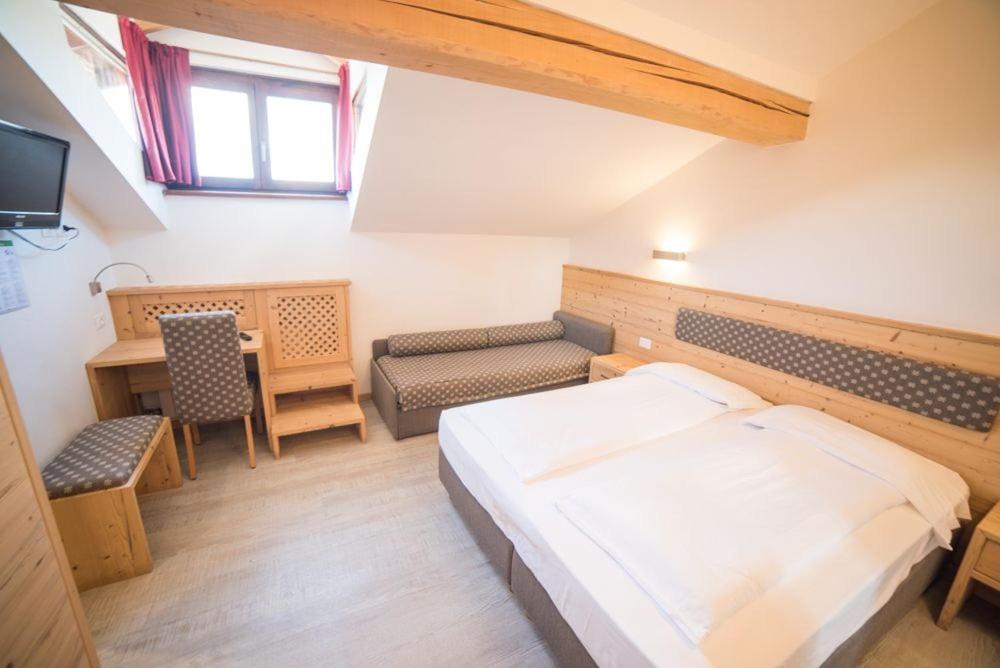 Hotel Due Spade Folgaria Luaran gambar