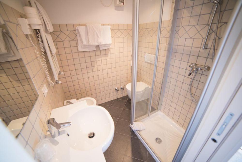 Hotel Due Spade Folgaria Luaran gambar