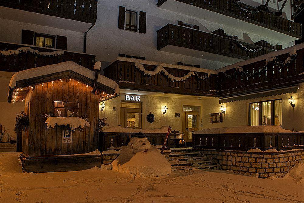 Hotel Due Spade Folgaria Luaran gambar